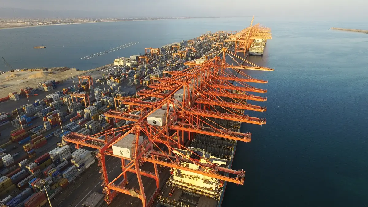 Seaports & Logistics 